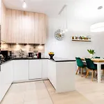 アパート Marina Ilavia - Przy Jeziorze, Ogrodek, Garaz Podziemny, Winda, Klimatyzacja, 2xtv Z Netflix *