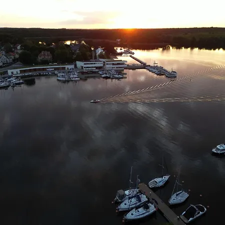 דירה Marina Ilavia - Przy Jeziorze, Ogrodek, Garaz Podziemny, Winda, Klimatyzacja, 2xtv Z Netflix אילאווה