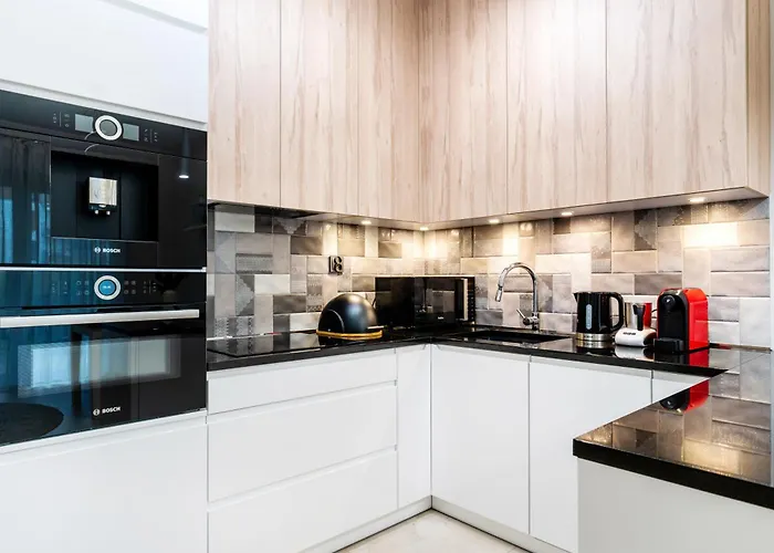 דירה Marina Ilavia - Przy Jeziorze, Ogrodek, Garaz Podziemny, Winda, Klimatyzacja, 2xtv Z Netflix אילאווה