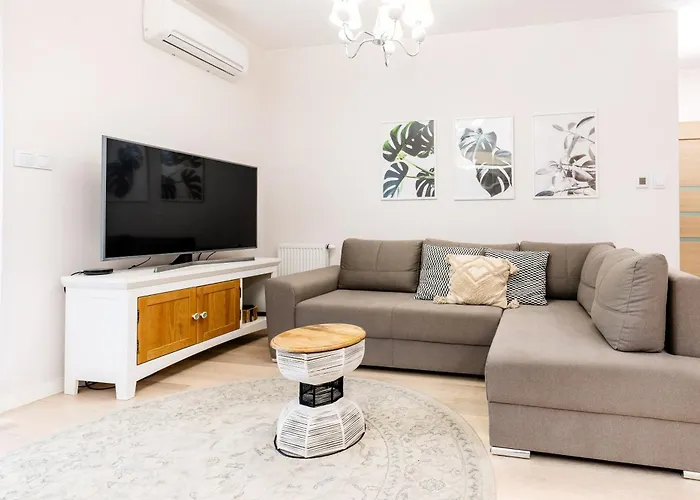 דירה Marina Ilavia - Przy Jeziorze, Ogrodek, Garaz Podziemny, Winda, Klimatyzacja, 2xtv Z Netflix אילאווה